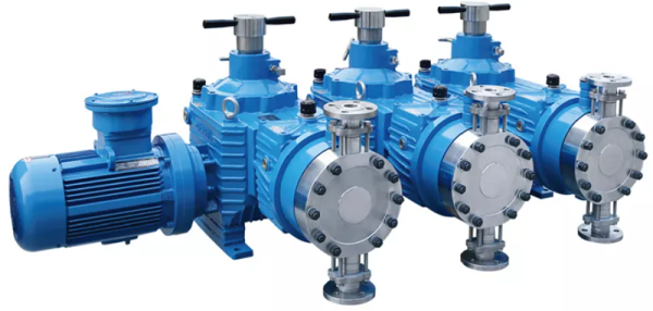 Hydraulic diaphragm metering pump